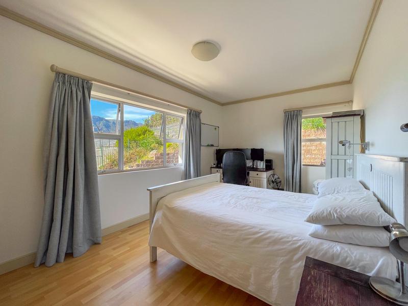4 Bedroom Property for Sale in Hout Bay Western Cape